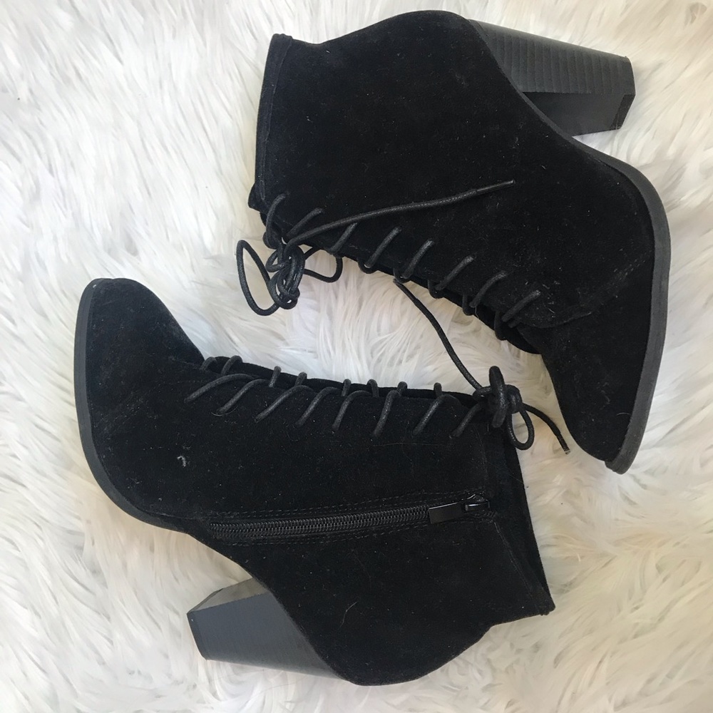 Heel boots ! 💕
